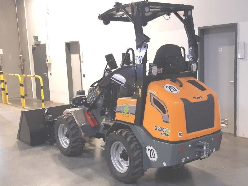 Giant G 2200 E X-Tra Elektro / electric - Skid steer: gambar 4 Giant G 2200 E X-Tra Elektro / electric - Skid steer: gambar 4