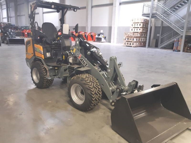Giant G 2700 E X-Tra Elektro / electric - Skid steer: gambar 4 Giant G 2700 E X-Tra Elektro / electric - Skid steer: gambar 4