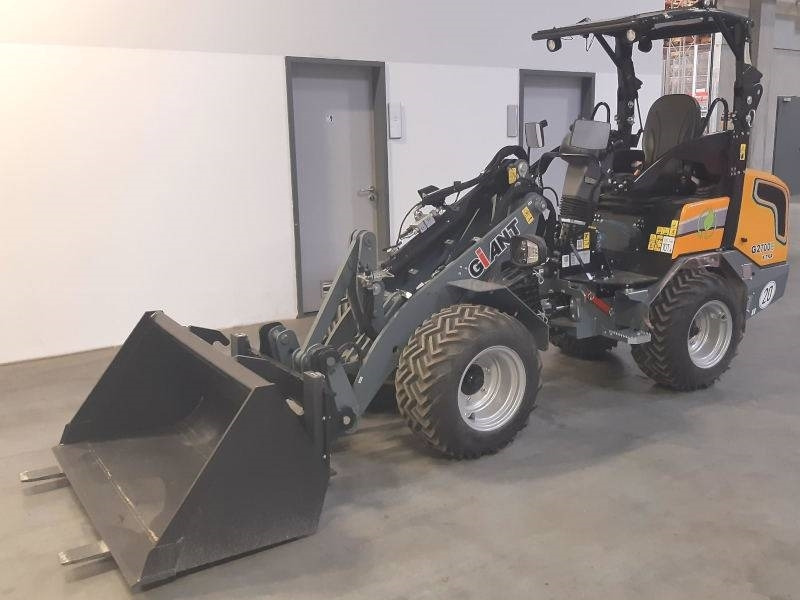 Giant G 2700 E X-Tra Elektro / electric - Skid steer: gambar 2 Giant G 2700 E X-Tra Elektro / electric - Skid steer: gambar 2