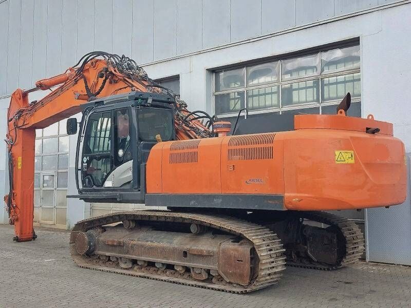 Hitachi KTEG KMC350-5 - Ekskavator penghancur: gambar 3 Hitachi KTEG KMC350-5 - Ekskavator penghancur: gambar 3