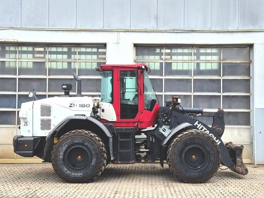 Hitachi ZW 180-5 - Wheel loader: gambar 5 Hitachi ZW 180-5 - Wheel loader: gambar 5