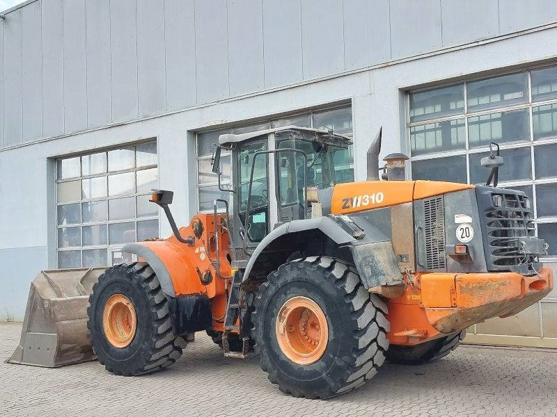 Hitachi ZW 310 - Wheel loader: gambar 3 Hitachi ZW 310 - Wheel loader: gambar 3