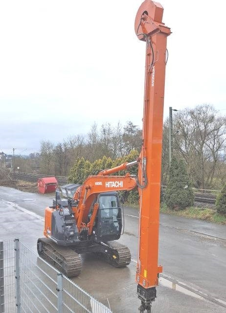 Hitachi ZX 135 US-6 Teledipper - Ekskavator perayap: gambar 4 Hitachi ZX 135 US-6 Teledipper - Ekskavator perayap: gambar 4