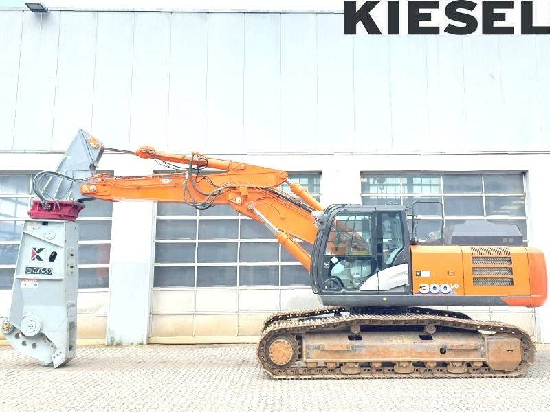 Hitachi ZX 300 LC-6 - Ekskavator penghancur: gambar 1 Hitachi ZX 300 LC-6 - Ekskavator penghancur: gambar 1