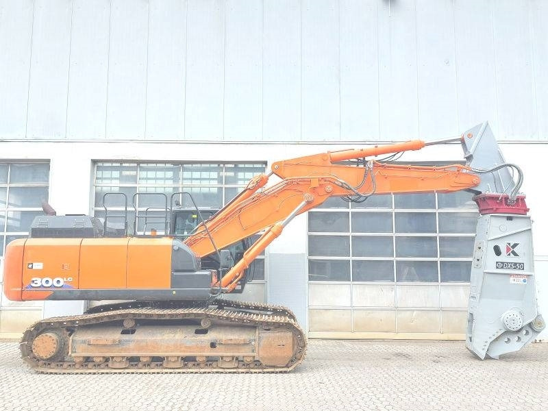 Hitachi ZX 300 LC-6 - Ekskavator penghancur: gambar 5 Hitachi ZX 300 LC-6 - Ekskavator penghancur: gambar 5