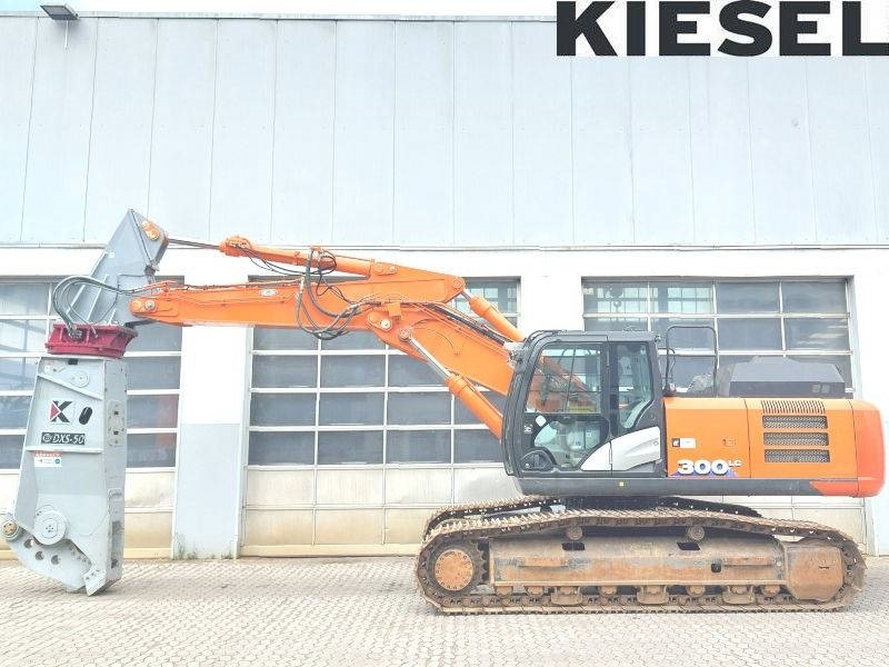 Hitachi ZX 300 LC-6 - Ekskavator penghancur: gambar 1 Hitachi ZX 300 LC-6 - Ekskavator penghancur: gambar 1