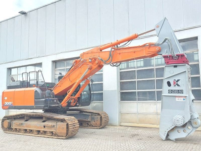 Hitachi ZX 300 LC-6 - Ekskavator penghancur: gambar 4 Hitachi ZX 300 LC-6 - Ekskavator penghancur: gambar 4