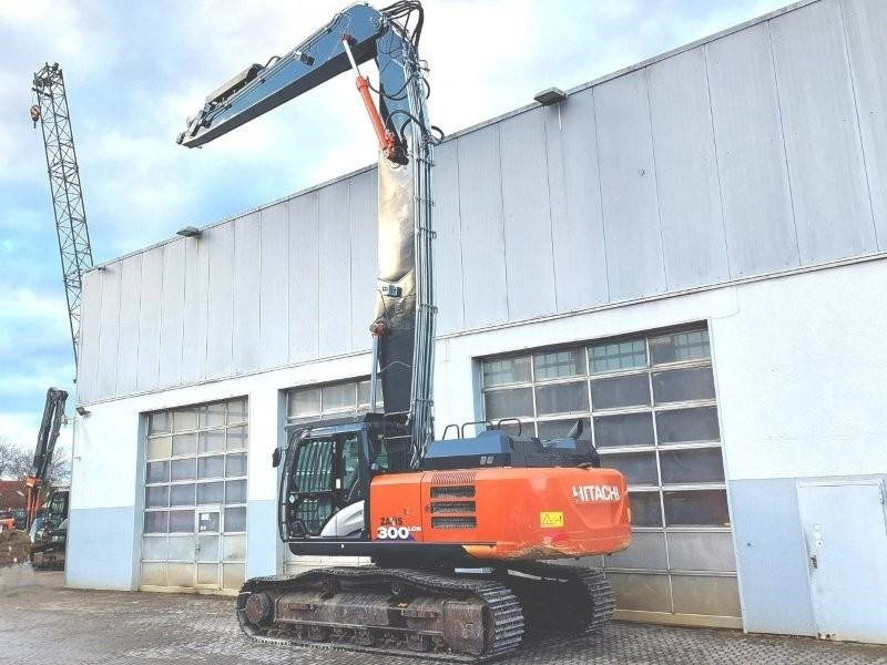 Hitachi ZX 300 LCN-6 - Ekskavator penghancur: gambar 3 Hitachi ZX 300 LCN-6 - Ekskavator penghancur: gambar 3