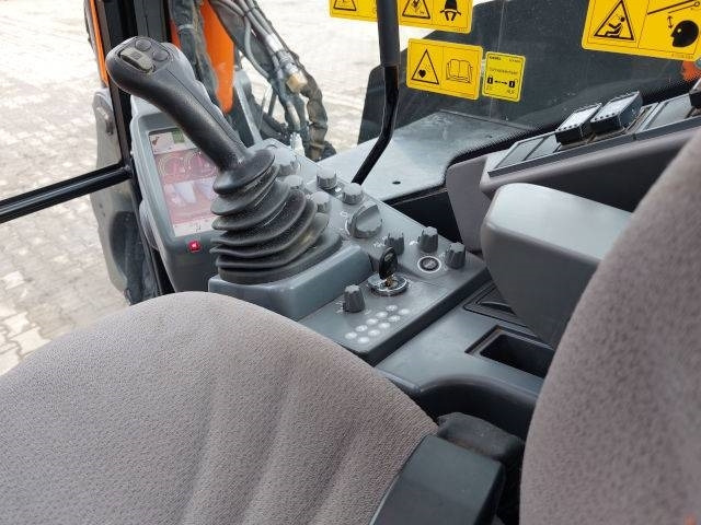Ekskavator mini Hitachi ZX 85 USB-6: gambar 13