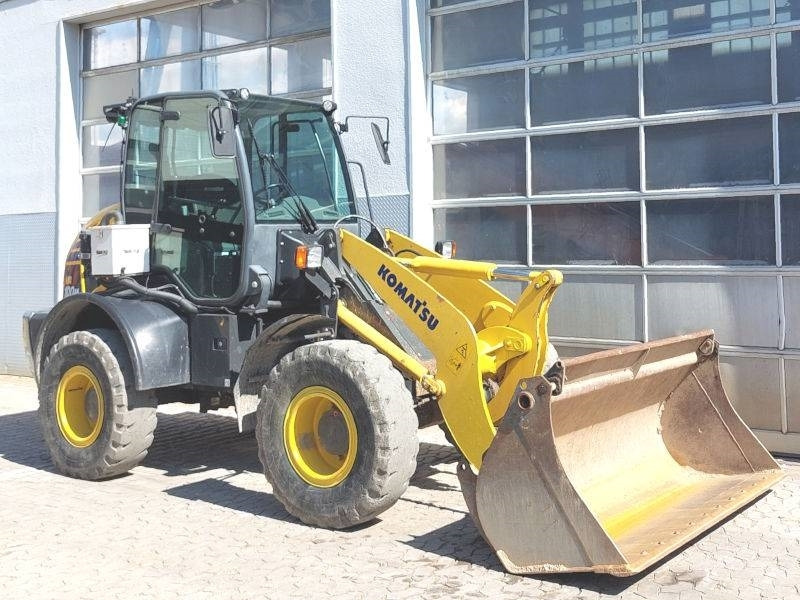 Komatsu WA 100 M-7 - Skid steer: gambar 4 Komatsu WA 100 M-7 - Skid steer: gambar 4