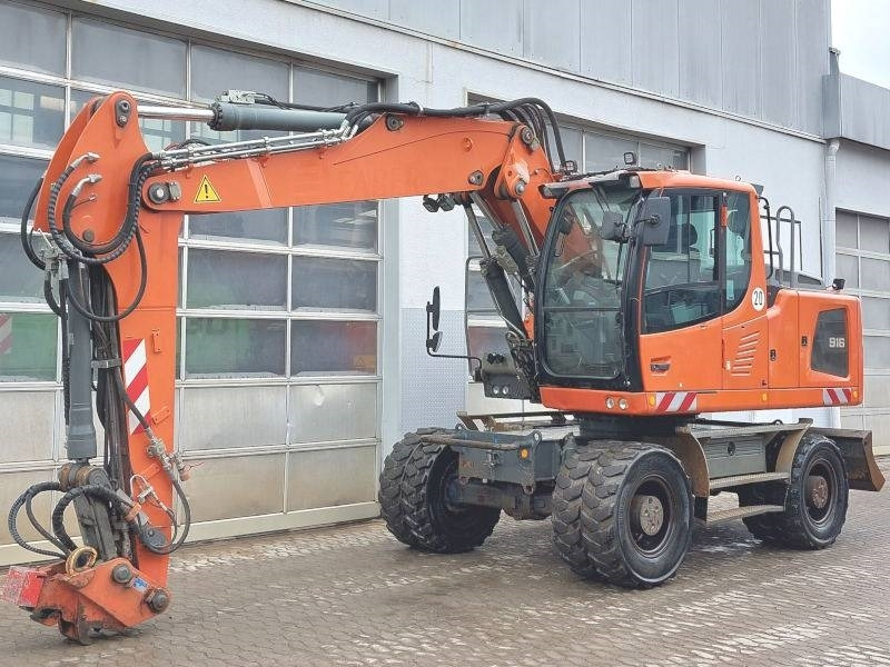 Liebherr A 916 - Ekskavator roda: gambar 2 Liebherr A 916 - Ekskavator roda: gambar 2
