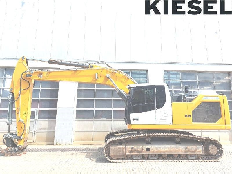 Liebherr R 930 NLC - Ekskavator perayap: gambar 1 Liebherr R 930 NLC - Ekskavator perayap: gambar 1