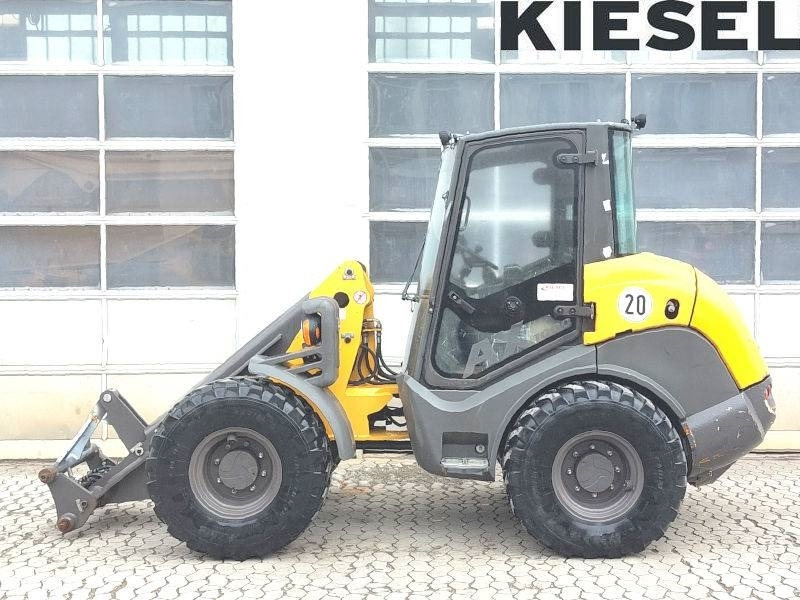 Mecalac AX 1000 - Skid steer: gambar 1 Mecalac AX 1000 - Skid steer: gambar 1