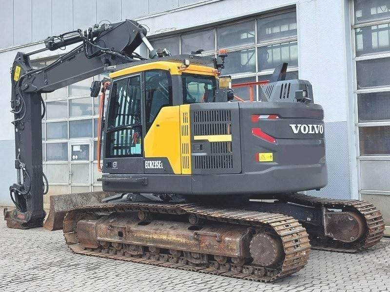 Volvo ECR 235 EL - Ekskavator perayap: gambar 3 Volvo ECR 235 EL - Ekskavator perayap: gambar 3