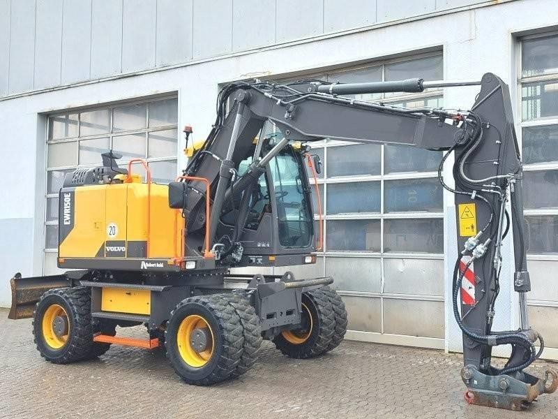 Volvo EWR 150 E - Ekskavator roda: gambar 4 Volvo EWR 150 E - Ekskavator roda: gambar 4