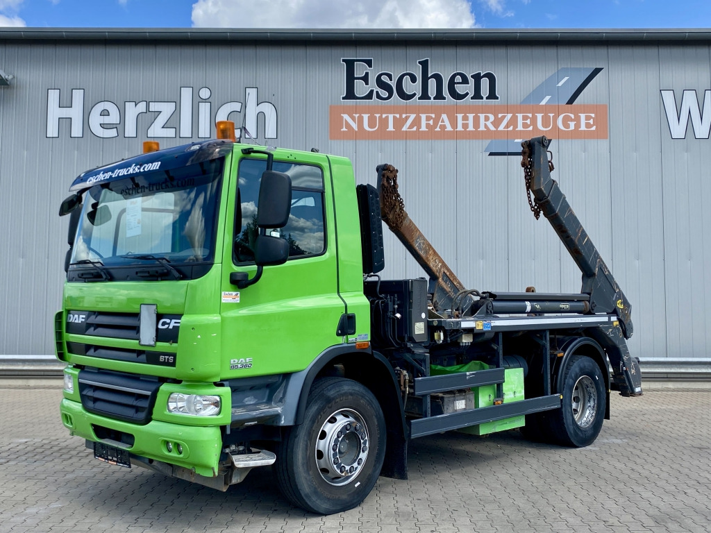 DAF CF 85.360 - Truk skip loader: gambar 2 DAF CF 85.360 - Truk skip loader: gambar 2