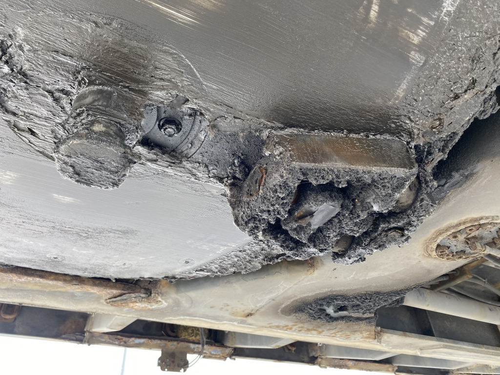 Leasing KWB / Bree Rollkranauflieger KWB / Bree Rollkranauflieger: gambar 9 Leasing KWB / Bree Rollkranauflieger KWB / Bree Rollkranauflieger: gambar 9