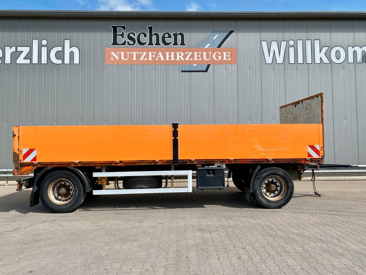 M&V | 1.Hand*Twist-Lock*Reifenprofil:70%*BPW*ABS - Trailer flatbed: gambar 5 M&V | 1.Hand*Twist-Lock*Reifenprofil:70%*BPW*ABS - Trailer flatbed: gambar 5