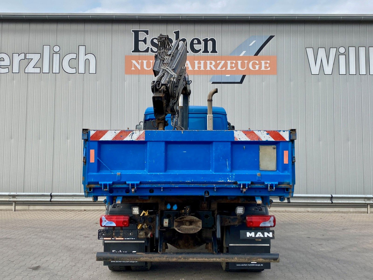 MAN TGA 18.360 4x4H BL*HIAB 122 BS-2*Dautel 3-Seiten - Truk jungkit, Truk derek: gambar 5 MAN TGA 18.360 4x4H BL*HIAB 122 BS-2*Dautel 3-Seiten - Truk jungkit, Truk derek: gambar 5