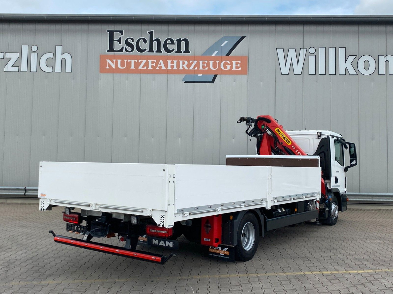 MAN TGL 12.220 | Palfinger PK 9.501*5+6. Kreis*Navi - Truk flatbed, Truk derek: gambar 5 MAN TGL 12.220 | Palfinger PK 9.501*5+6. Kreis*Navi - Truk flatbed, Truk derek: gambar 5