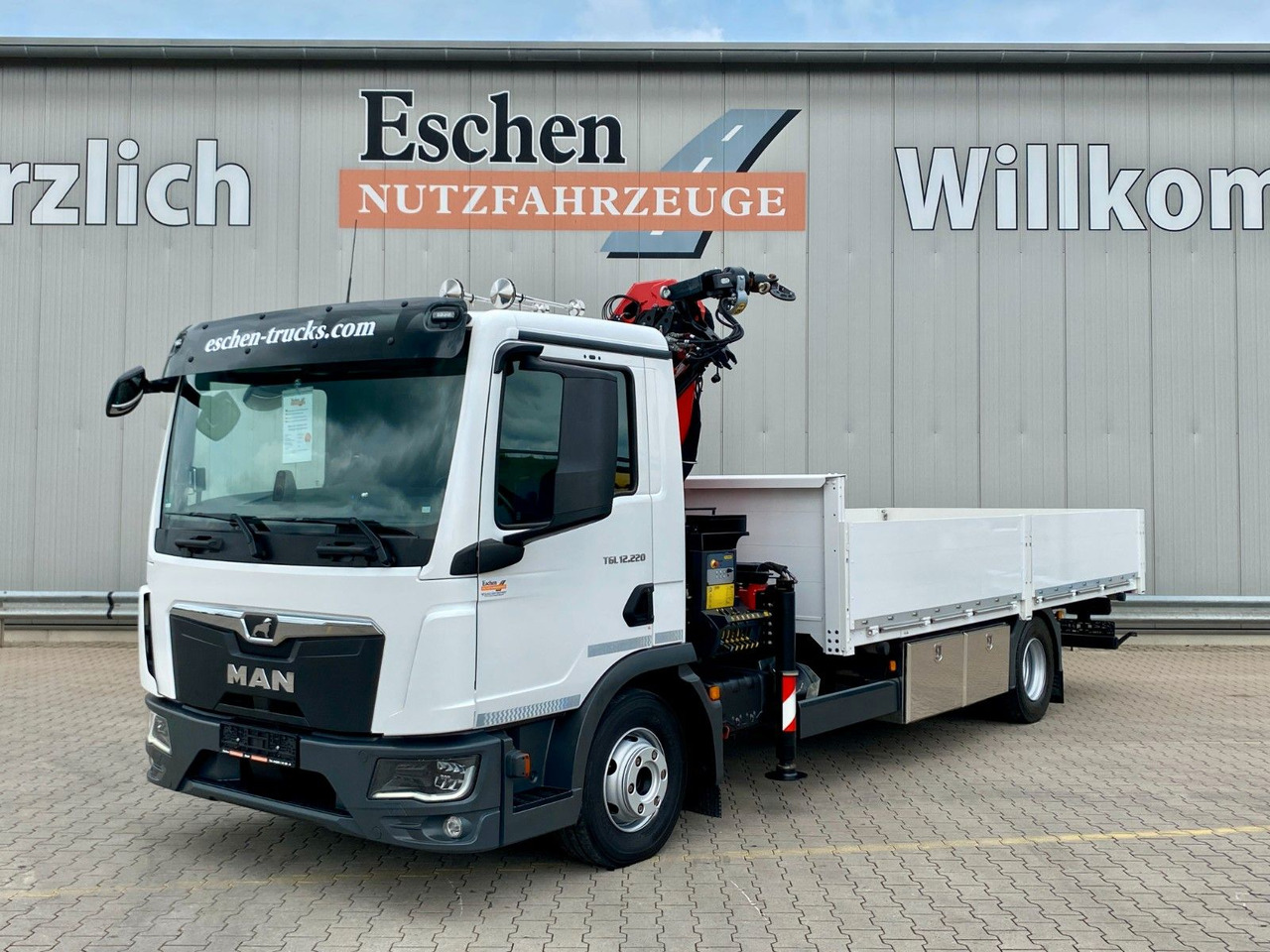 MAN TGL 12.220 | Palfinger PK 9.501*5+6. Kreis*Navi - Truk flatbed, Truk derek: gambar 1 MAN TGL 12.220 | Palfinger PK 9.501*5+6. Kreis*Navi - Truk flatbed, Truk derek: gambar 1