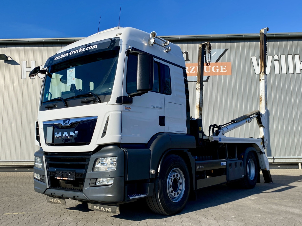 MAN TGS 18.500 4x2 LL - Truk skip loader: gambar 1 MAN TGS 18.500 4x2 LL - Truk skip loader: gambar 1