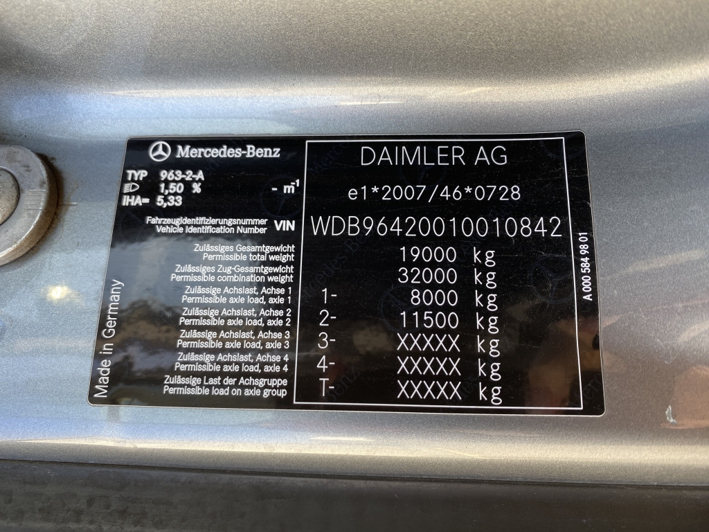 Mercedes-Benz 1832 4x2 / Fassi Kran - Truk jungkit, Truk derek: gambar 4 Mercedes-Benz 1832 4x2 / Fassi Kran - Truk jungkit, Truk derek: gambar 4