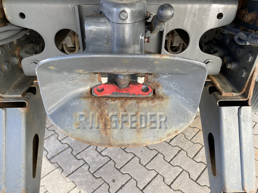 Mercedes-Benz 1832 4x2 / Fassi Kran - Truk jungkit, Truk derek: gambar 2 Mercedes-Benz 1832 4x2 / Fassi Kran - Truk jungkit, Truk derek: gambar 2