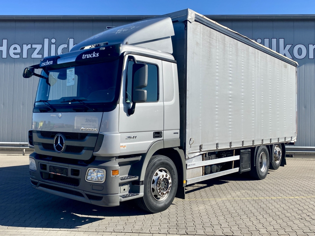Mercedes-Benz 2541 LL Actros - Truk dengan terpal samping: gambar 1 Mercedes-Benz 2541 LL Actros - Truk dengan terpal samping: gambar 1