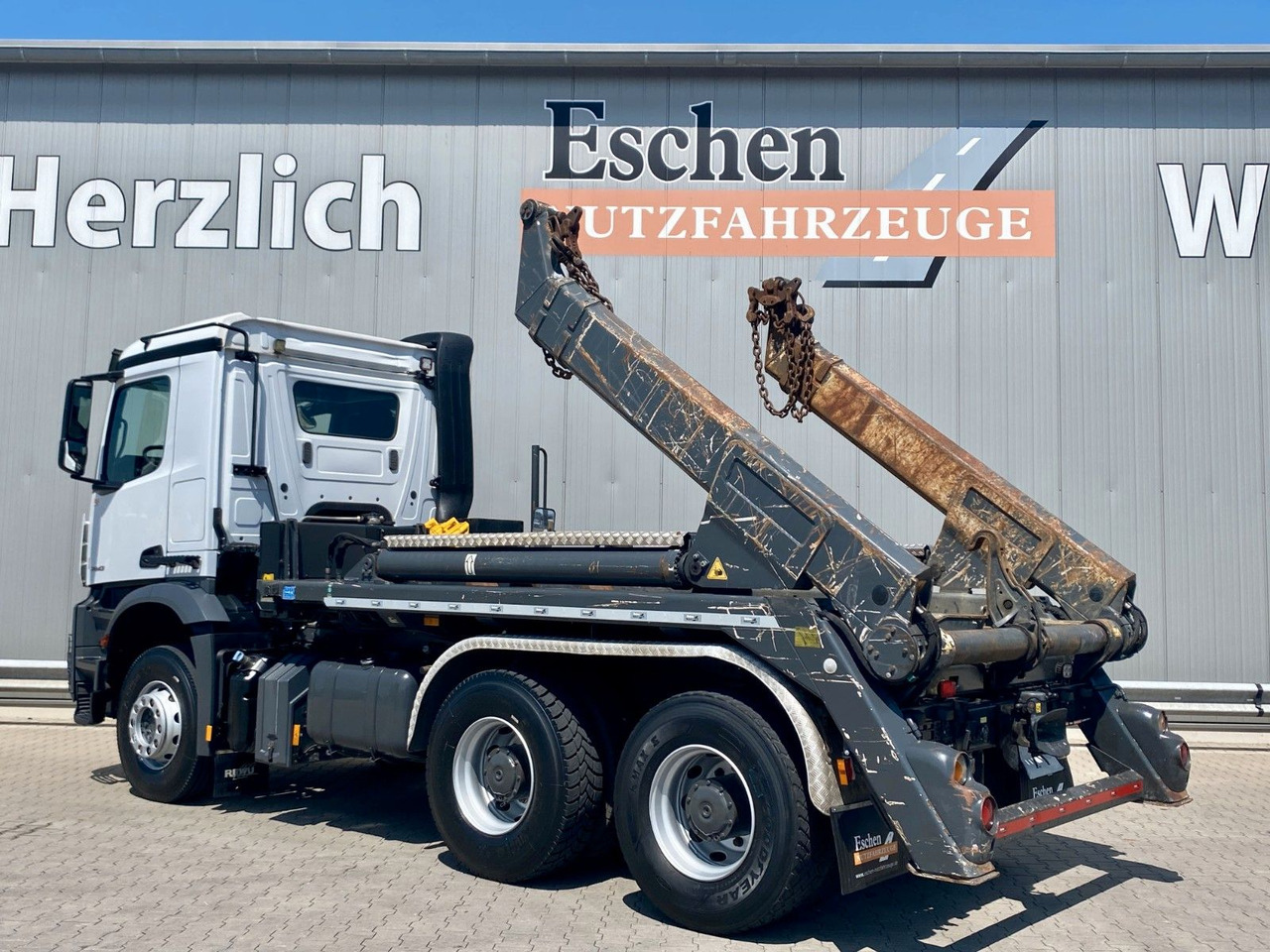 Mercedes-Benz Arocs 2643 6x4| MEILLER AK16 Tele*Klima*AHK*1.Hd - Truk jungkit: gambar 3 Mercedes-Benz Arocs 2643 6x4| MEILLER AK16 Tele*Klima*AHK*1.Hd - Truk jungkit: gambar 3