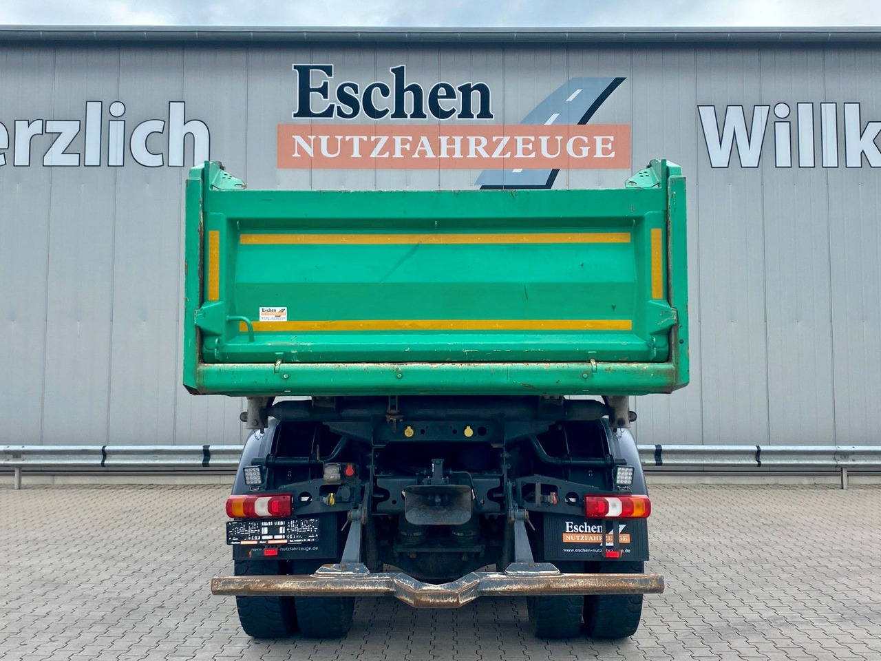 Mercedes-Benz Arocs 3345 6x6 | MEILLER*Bordmatik*Blatt*AHK+Oel - Truk jungkit: gambar 5 Mercedes-Benz Arocs 3345 6x6 | MEILLER*Bordmatik*Blatt*AHK+Oel - Truk jungkit: gambar 5
