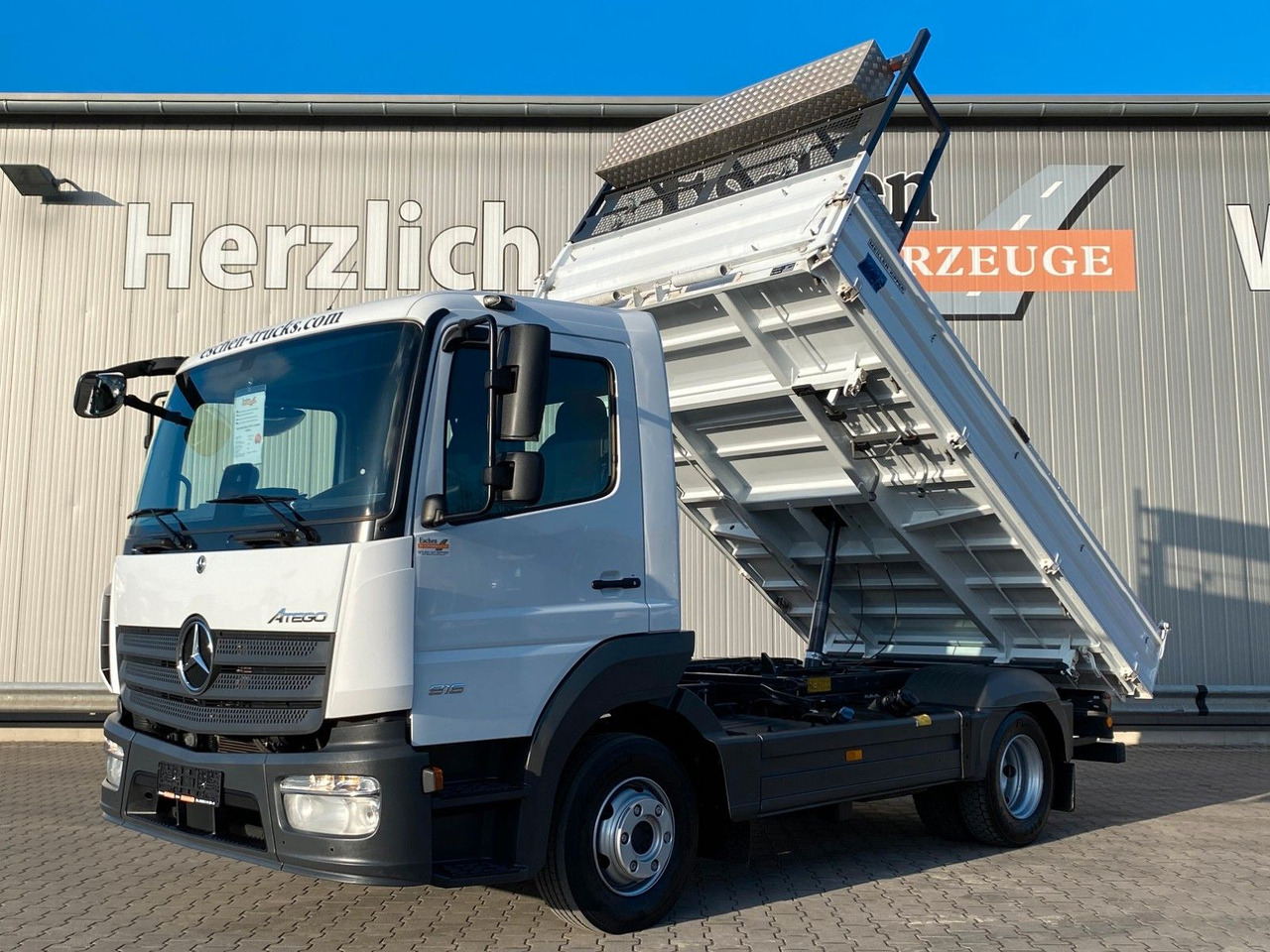 Mercedes-Benz Atego NEW 816 K MEILLER-3-S-Kipper*Klima*3 Sitze - Truk jungkit: gambar 2 Mercedes-Benz Atego NEW 816 K MEILLER-3-S-Kipper*Klima*3 Sitze - Truk jungkit: gambar 2