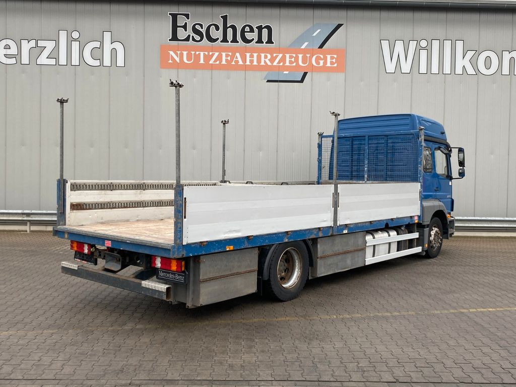 Mercedes-Benz Axor 1829 LL 6,55m Pritsche*6 Sitze*Klima*AHK - Truk flatbed: gambar 5 Mercedes-Benz Axor 1829 LL 6,55m Pritsche*6 Sitze*Klima*AHK - Truk flatbed: gambar 5