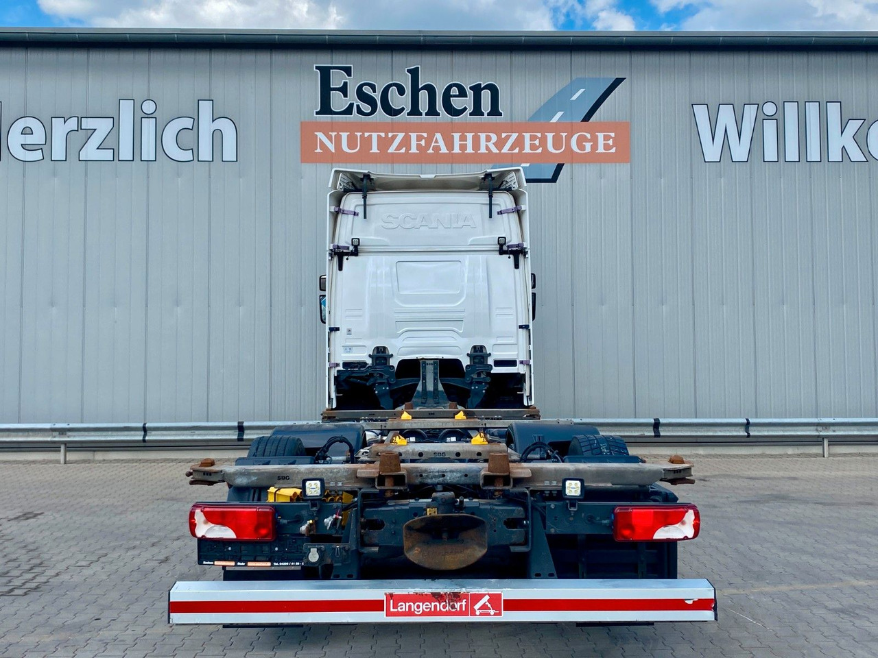 Scania R 450 B 6x2*4 BDF | Retarder*AHK*Lift*SDG Rahmen - Pengangkut kontainer/ Container truck: gambar 4 Scania R 450 B 6x2*4 BDF | Retarder*AHK*Lift*SDG Rahmen - Pengangkut kontainer/ Container truck: gambar 4