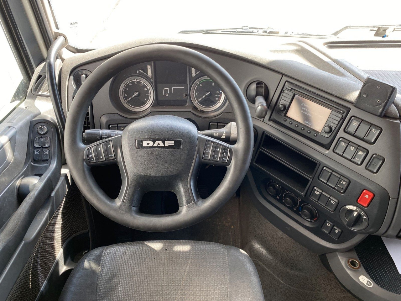 Tractor head DAF XF 460 Super Space Cab | Klima*Vollspoiler: gambar 15