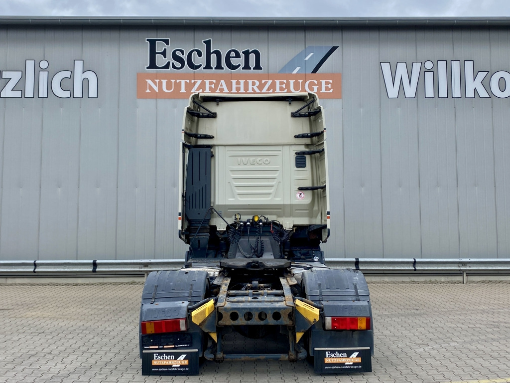 Iveco AS 440 S 46 T/P Stralis - Tractor head: gambar 4 Iveco AS 440 S 46 T/P Stralis - Tractor head: gambar 4