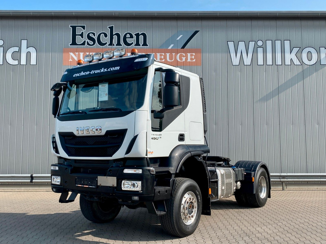 Iveco AT 400/450 4x4 | Trakker*Retarder*Hydraulik*ALU - Tractor head: gambar 1 Iveco AT 400/450 4x4 | Trakker*Retarder*Hydraulik*ALU - Tractor head: gambar 1