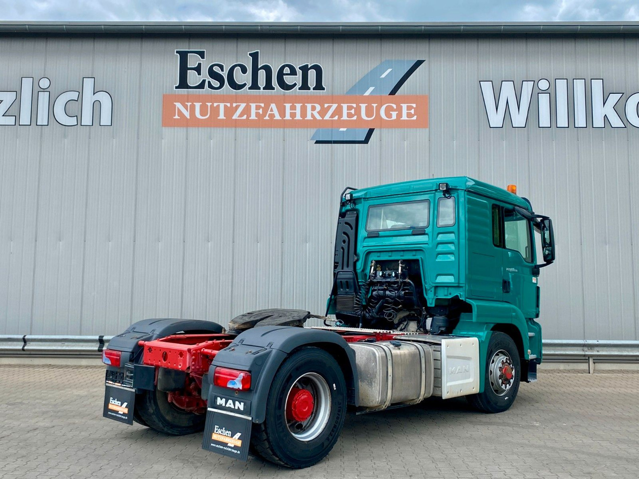 MAN TGS 18.460 4x4 HYDRO|Hydraulik*Navi*ACC*Retarder - Tractor head: gambar 5 MAN TGS 18.460 4x4 HYDRO|Hydraulik*Navi*ACC*Retarder - Tractor head: gambar 5