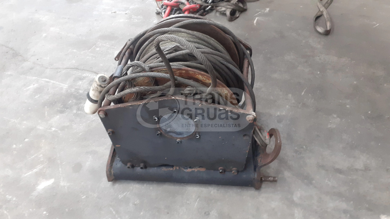 Cabrestante de elevación BREVINI V20 - Mesin derek: gambar 2 Cabrestante de elevación BREVINI V20 - Mesin derek: gambar 2