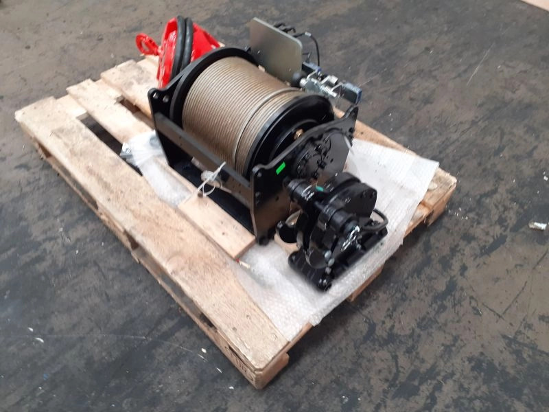 Cabrestante de elevación Brevini BWE015 - Mesin derek: gambar 3 Cabrestante de elevación Brevini BWE015 - Mesin derek: gambar 3