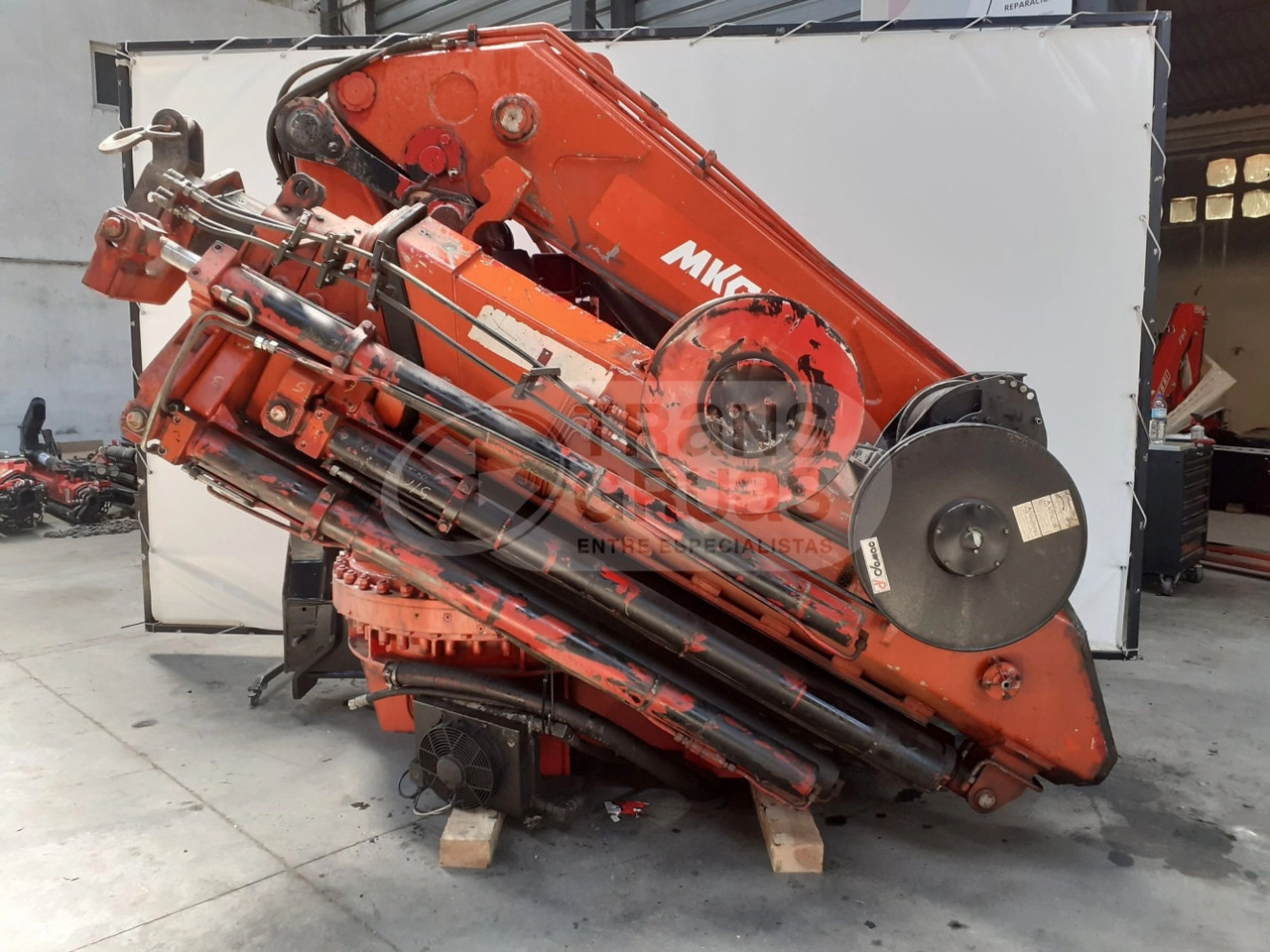 Grúa hidráulica MKG HLK 770 HP - Derek pemuat: gambar 1 Grúa hidráulica MKG HLK 770 HP - Derek pemuat: gambar 1