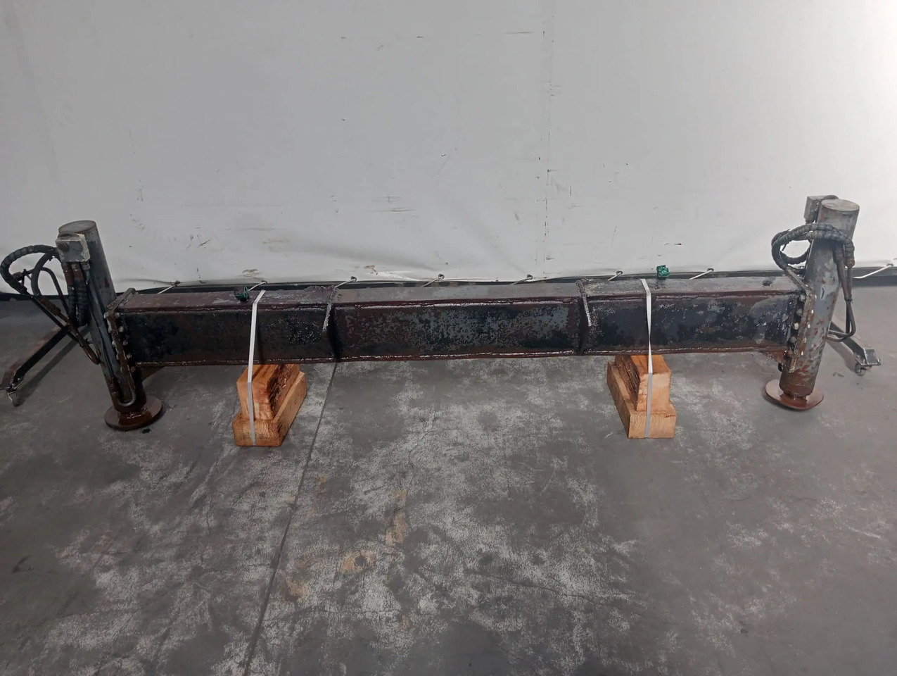 Estabilizador fijo a 2.300 mm - Lampiran untuk Derek: gambar 3 Estabilizador fijo a 2.300 mm - Lampiran untuk Derek: gambar 3