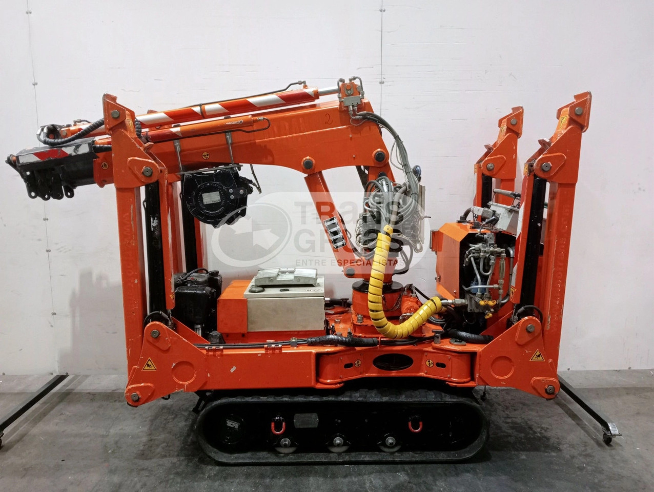 Minigrúa sobre orugas Jekko SPD 260 - Derek mini: gambar 1 Minigrúa sobre orugas Jekko SPD 260 - Derek mini: gambar 1