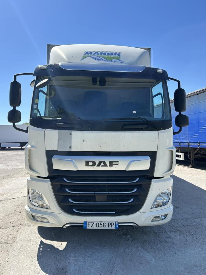 DAF CF 340 - Truk box: gambar 2 DAF CF 340 - Truk box: gambar 2