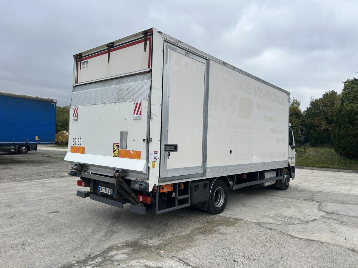 DAF LF 210 - Truk box: gambar 3 DAF LF 210 - Truk box: gambar 3