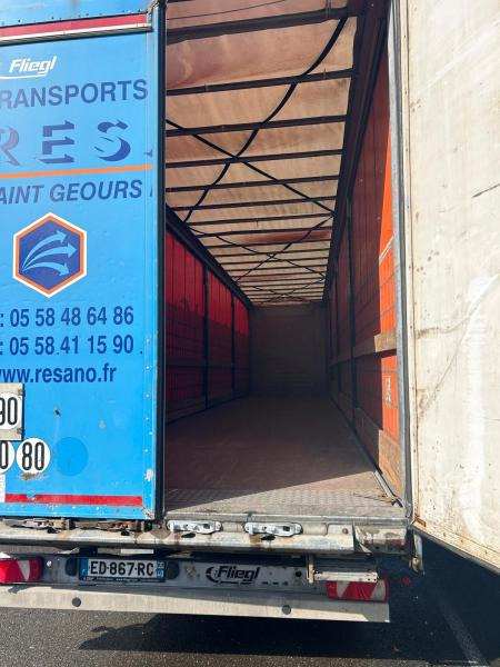 Fliegl - Semi-trailer dengan terpal samping: gambar 5 Fliegl - Semi-trailer dengan terpal samping: gambar 5