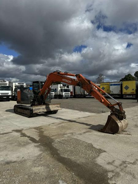 Hitachi ZX85USB-5A - Ekskavator perayap: gambar 3 Hitachi ZX85USB-5A - Ekskavator perayap: gambar 3