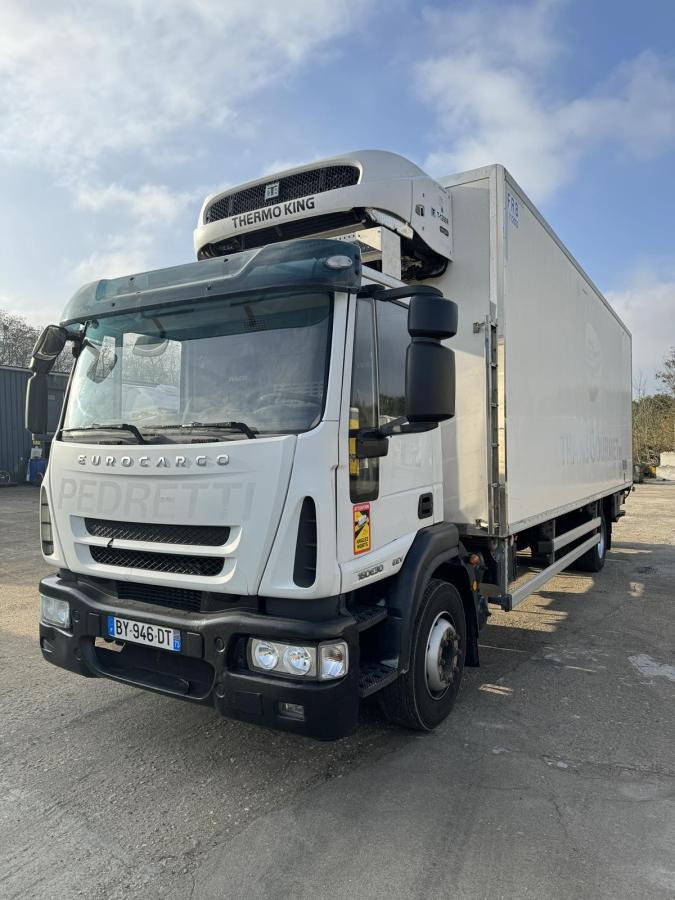 Iveco Eurocargo 160E30 - Truk berpendingin: gambar 1 Iveco Eurocargo 160E30 - Truk berpendingin: gambar 1