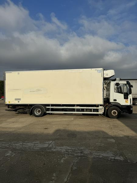 Iveco Eurocargo 160E30 - Truk berpendingin: gambar 5 Iveco Eurocargo 160E30 - Truk berpendingin: gambar 5