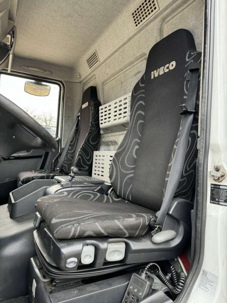 Iveco Eurocargo 160E30 - Truk berpendingin: gambar 3 Iveco Eurocargo 160E30 - Truk berpendingin: gambar 3